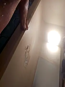 Snapshot of UncutHammer69 chatting on 11-03-25, 08:48 UncutHammer69 online show from 11-03-25, 08:48