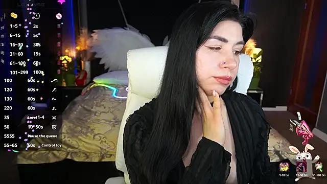 EmilyCandyy online show from 04-17-26, 06:05