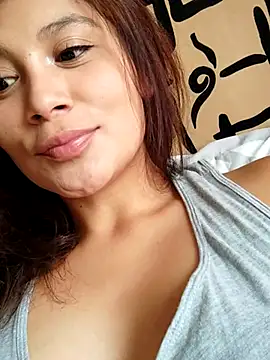 Snapshot of kinky_mila@xh chatting on 02-20-25, 05:07 kinky milaxh online show from 02-20-25, 05:07