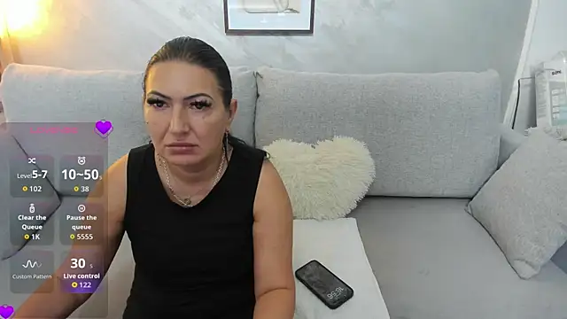 Snapshot of goddessalysse chatting on 07-21-26, 01:57 goddessalysse online show from 07-21-26, 01:57