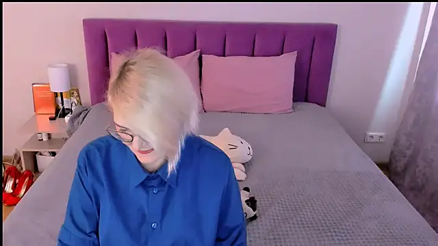 Snapshot of sabrinamacmarren chatting on 11-20-25, 10:48 sabrinamacmarren online show from 11-20-25, 10:48