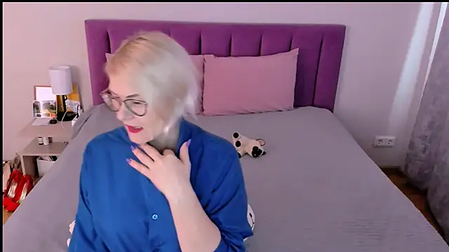 Snapshot of sabrinamacmarren chatting on 11-21-25, 09:52 sabrinamacmarren online show from 11-21-25, 09:52