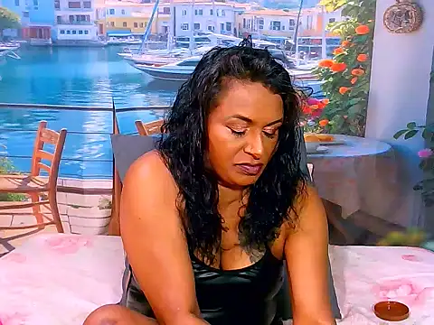 Snapshot of indiansparkle chatting on 12-03-25, 06:28 indiansparkle online show from 12-03-25, 06:28