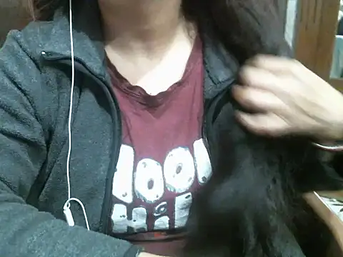 Snapshot of UrsMansi chatting on 01-15-26, 08:12 UrsMansi online show from 01-15-26, 08:12