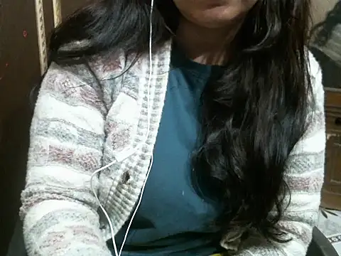 Snapshot of UrsMansi chatting on 02-03-26, 06:22 UrsMansi online show from 02-03-26, 06:22