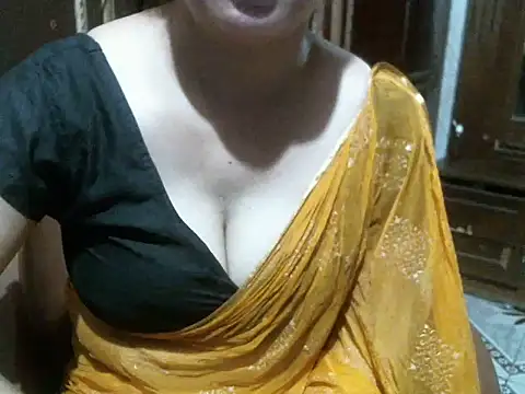 UrsMansi online show from 07-17-26, 03:02