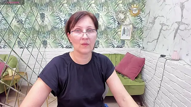 Snapshot of Paris_Cherry chatting on 01-07-25, 11:35 Paris Cherry online show from 01-07-25, 11:35