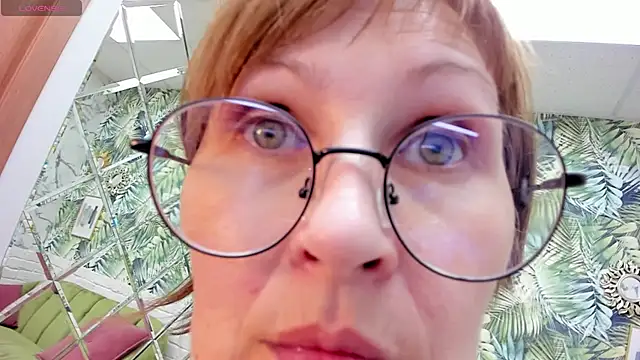 Snapshot of Paris_Cherry chatting on 03-01-25, 11:15 Paris Cherry online show from 03-01-25, 11:15