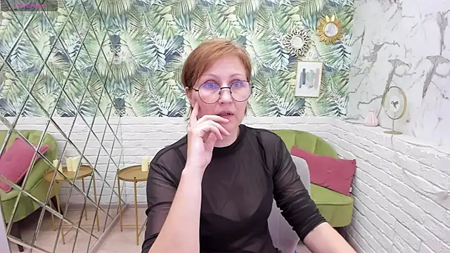 Snapshot of Paris_Cherry chatting on 03-10-25, 03:23 Paris Cherry online show from 03-10-25, 03:23