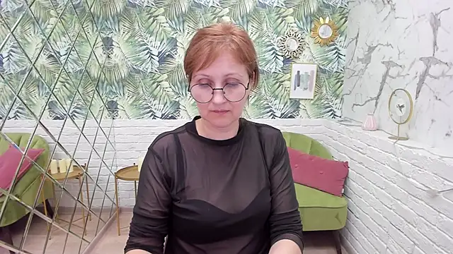 Snapshot of Paris_Cherry chatting on 03-20-25, 02:19 Paris Cherry online show from 03-20-25, 02:19