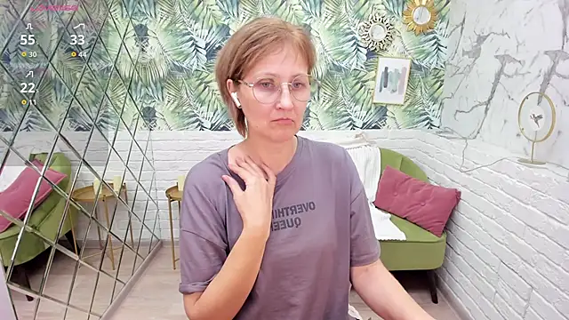 Snapshot of Paris_Cherry chatting on 12-04-25, 07:33 Paris Cherry online show from 12-04-25, 07:33