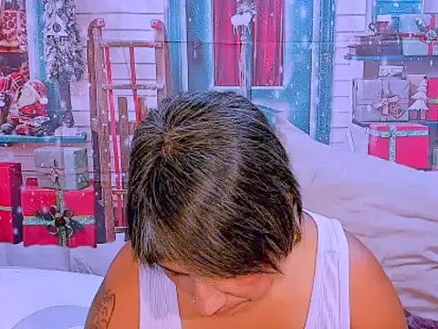 indianroxy online show from 12-04-25, 06:01