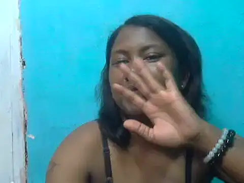 cutybigass online show from 11-28-25, 07:44