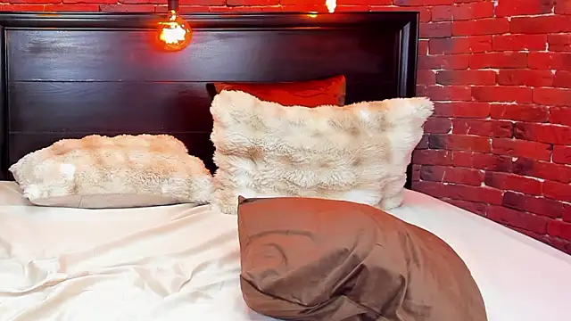 ChristynaRoss online show from 03-09-26, 08:24