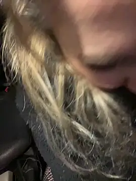 Snapshot of Anna_Alexa chatting on 01-10-25, 09:20 Anna Alexa online show from 01-10-25, 09:20