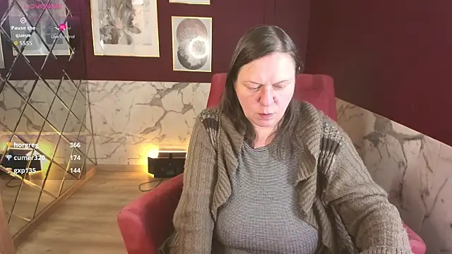 KellyPerfection online show from 04-19-26, 05:45