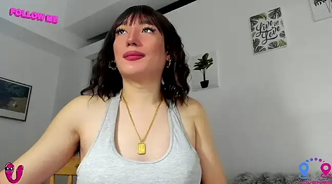 Snapshot of hottycrishina chatting on 02-26-25, 09:05 hottycrishina online show from 02-26-25, 09:05