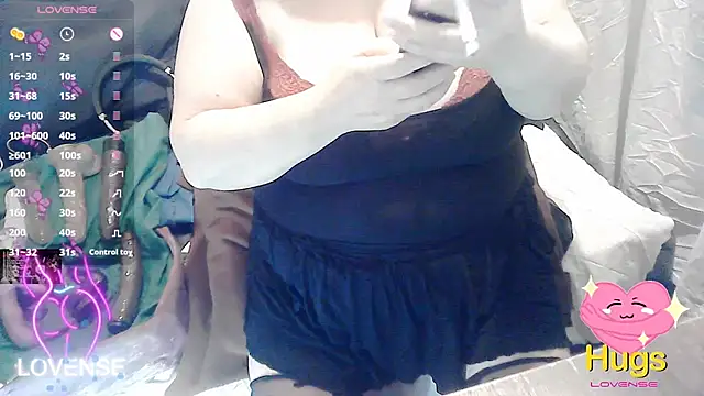 Snapshot of tatli_bela chatting on 02-17-25, 11:55 tatli bela online show from 02-17-25, 11:55