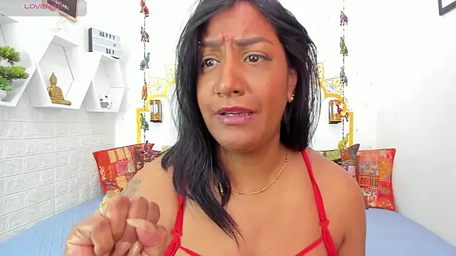 LadyNahir online show from 07-21-26, 05:37
