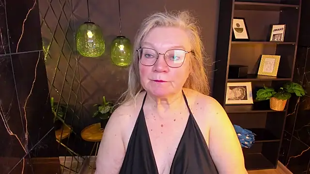 NataliMellow online show from 04-25-26, 01:14