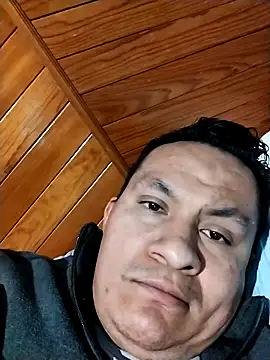 Snapshot of gusaven chatting on 03-07-25, 05:18 gusaven online show from 03-07-25, 05:18