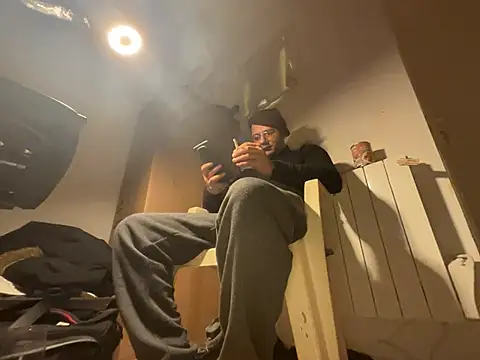 Snapshot of Enderson007 chatting on 02-09-26, 05:06 Enderson007 online show from 02-09-26, 05:06