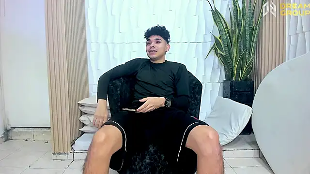 AmazingPartys online show from 02-26-26, 02:05