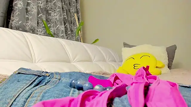 Snapshot of Fritha chatting on 01-27-25, 06:52 Fritha online show from 01-27-25, 06:52