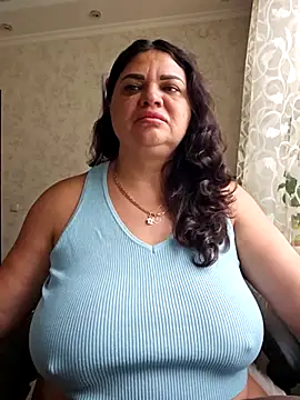 littleRikka online show from 10-28-25, 07:34