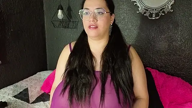 dulce lf online show from 09-21-25, 02:19