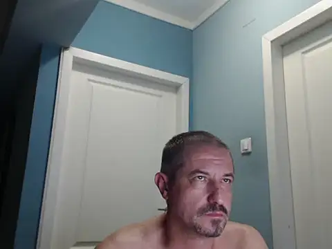 MisterFaithRO online show from 06-18-26, 10:03