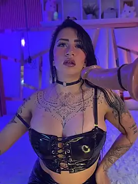 Snapshot of Tattooed_spittingdoll chatting on 06-13-26, 12:30 Tattooed spittingdoll online show from 06-13-26, 12:30