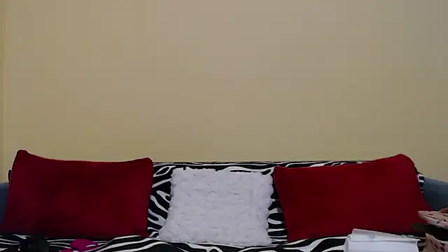 Snapshot of christine33 chatting on 12-02-25, 10:16 christine33 online show from 12-02-25, 10:16