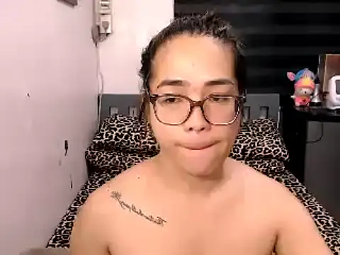 BIG SAUSAGE 69 online show from 10-12-25, 12:42