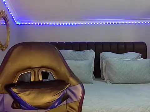 BOOTYBANGER24xx online show from 10-19-25, 02:45