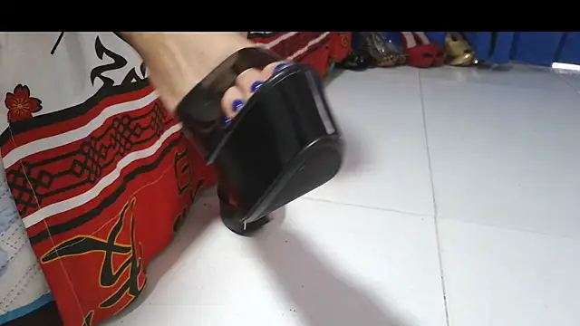 big boobsmature online show from 04-13-26, 08:03