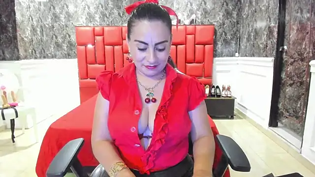 Imyourdirtymilf online show from 12-13-25, 07:53