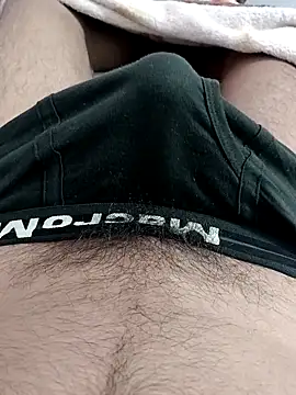 Snapshot of Babyucum4me chatting on 11-24-25, 05:23 Babyucum4me online show from 11-24-25, 05:23