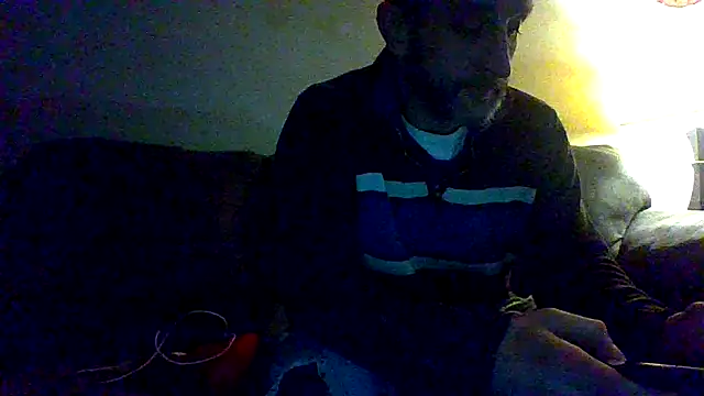 Snapshot of ThickDMatty@xh chatting on 03-11-25, 12:50 ThickDMattyxh online show from 03-11-25, 12:50