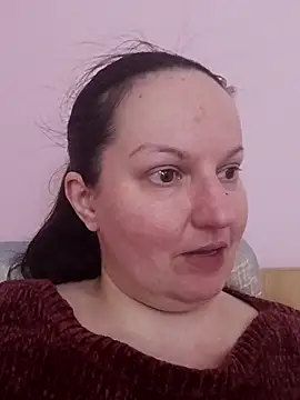 BustyLadyAlma online show from 04-26-26, 06:55