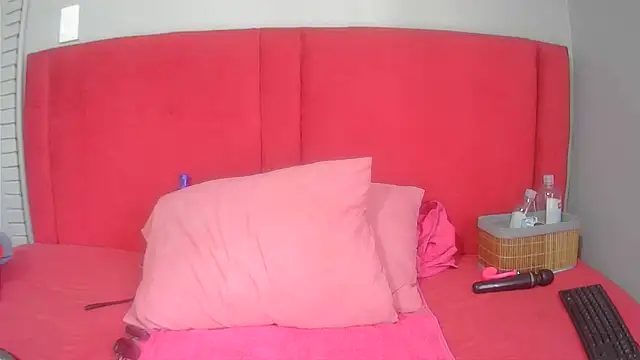 Sexycandyxxx online show from 11-13-25, 07:29