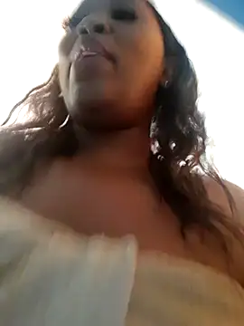 SWEETDOLLY29XX online show from 01-18-25, 08:52