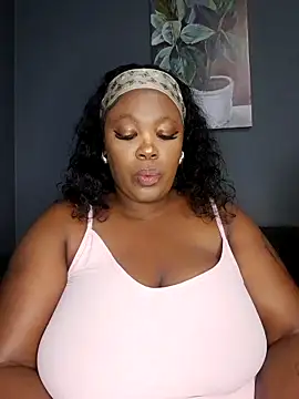 SWEETDOLLY29XX online show from 10-04-25, 03:37