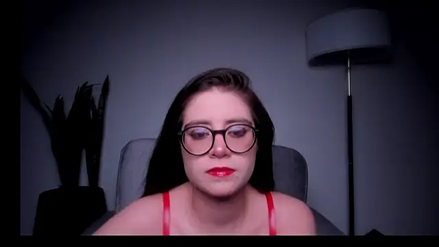 HazelKush online show from 05-12-26, 10:40