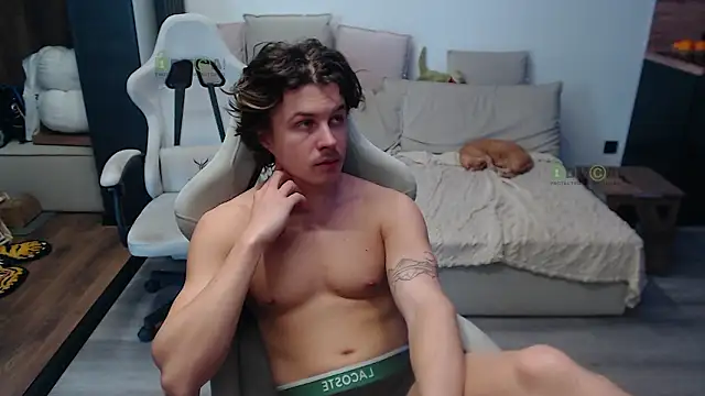 Sunny-Girl1 online show from 02-11-26, 08:52