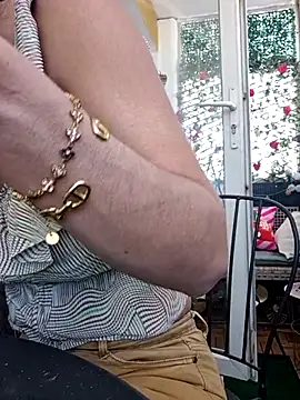 misscectito13 online show from 04-10-26, 11:04