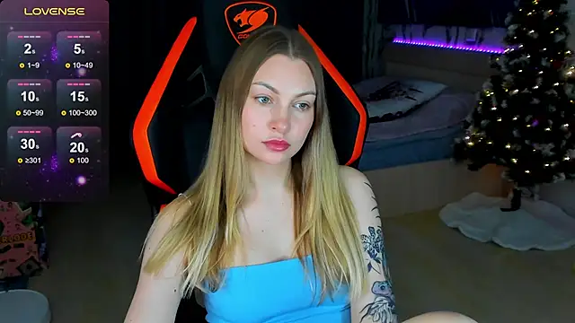 Snapshot of BiMolly chatting on 01-18-26, 02:04 BiMolly online show from 01-18-26, 02:04