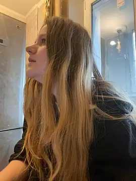 -MimmiLissa- online show from 04-15-26, 10:00