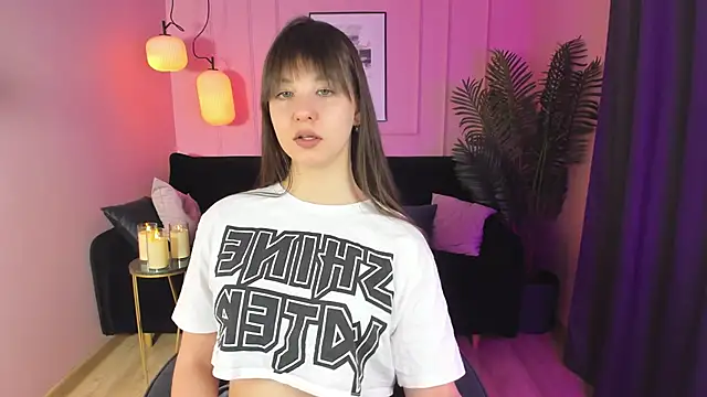 ElizaMild online show from 03-13-25, 04:56