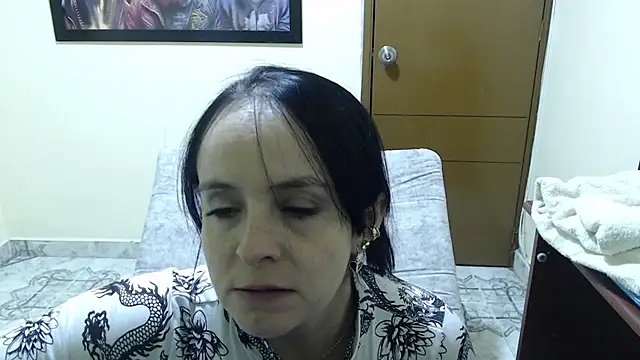 Snapshot of antara_hotgirl chatting on 06-15-26, 10:23 antara hotgirl online show from 06-15-26, 10:23